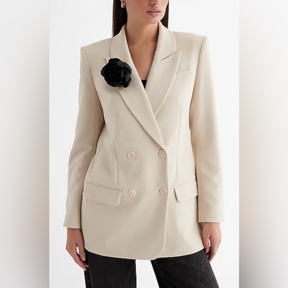 NEW Express Women’s Cream Double Breasted Removable Corsage Blazer Size XL